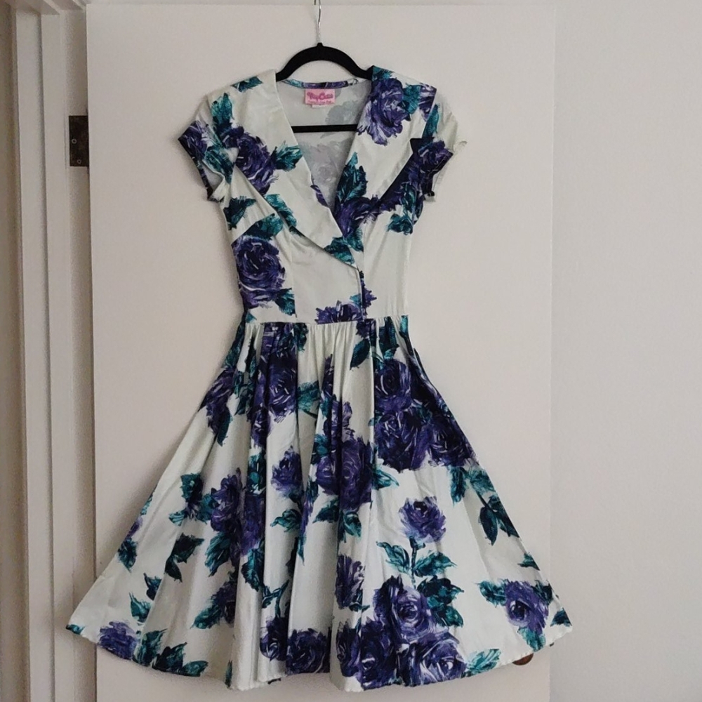 Pinup Couture floral Full skirt dress sz Small